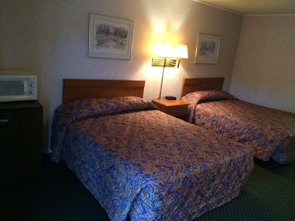 Town And Country Inn Suites Spindale Forest City Oda fotoğraf